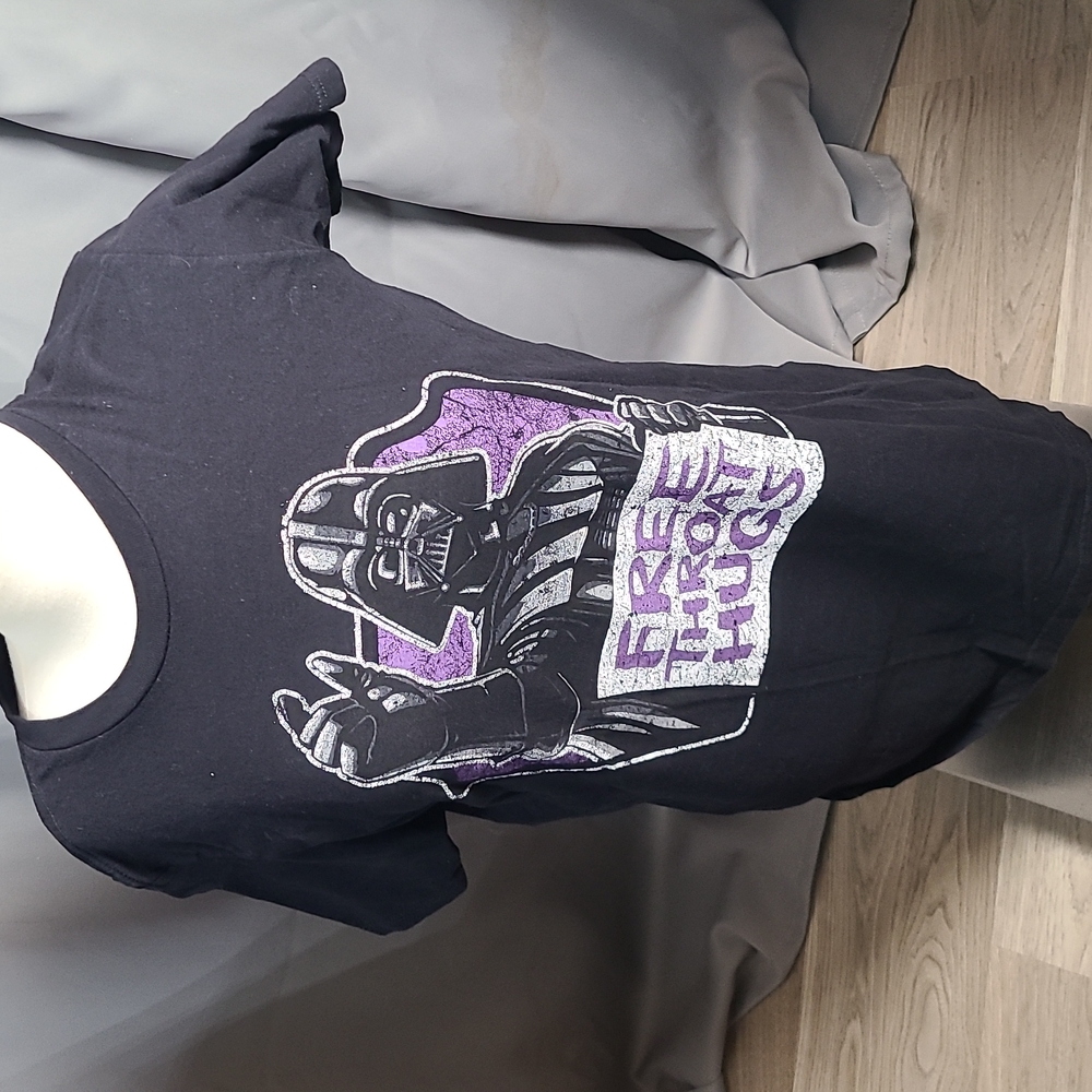 Star Wars Darth Vader "Free Throat Hugs" T Shirt Black Unisex Medium